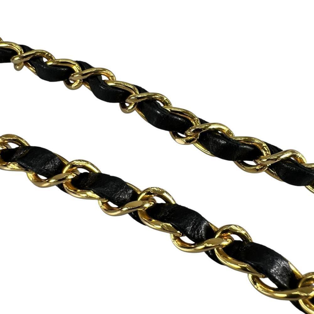 Chanel women's shoulder bag, Matelassé, gold hardware, serial number 1, Coco ... - Picture 9 of 16